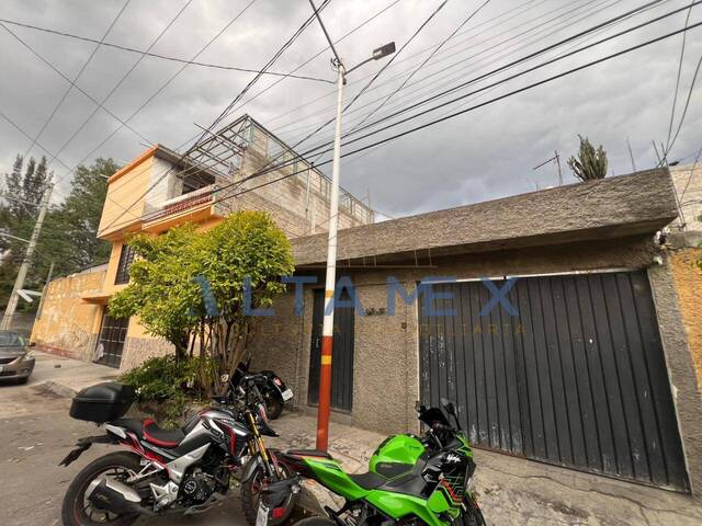 #40 - Casa para Venta en Ciudad de México - DF - 2